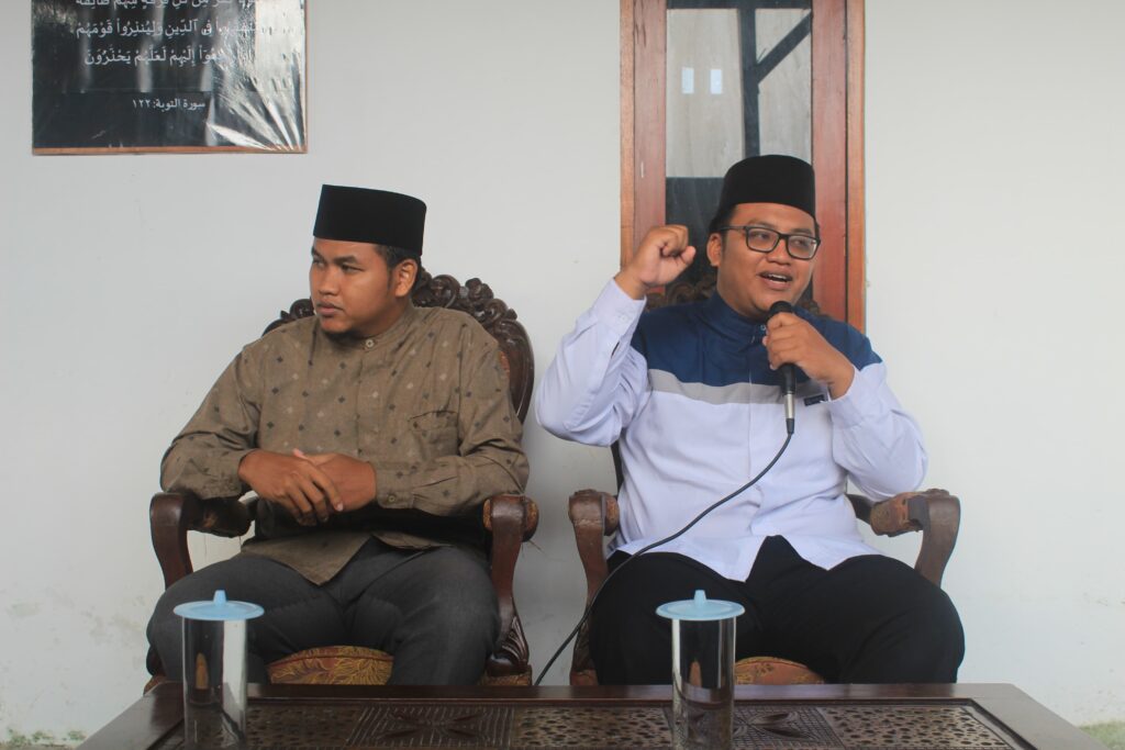 KH Prabasworo membuka Halaqah Tasmi' ke-31.